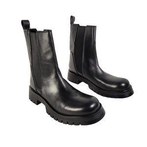 ZARA Black Leather Lug Sole Chelsea Ankle Boots Women Size 8 US / 39 EU NWT